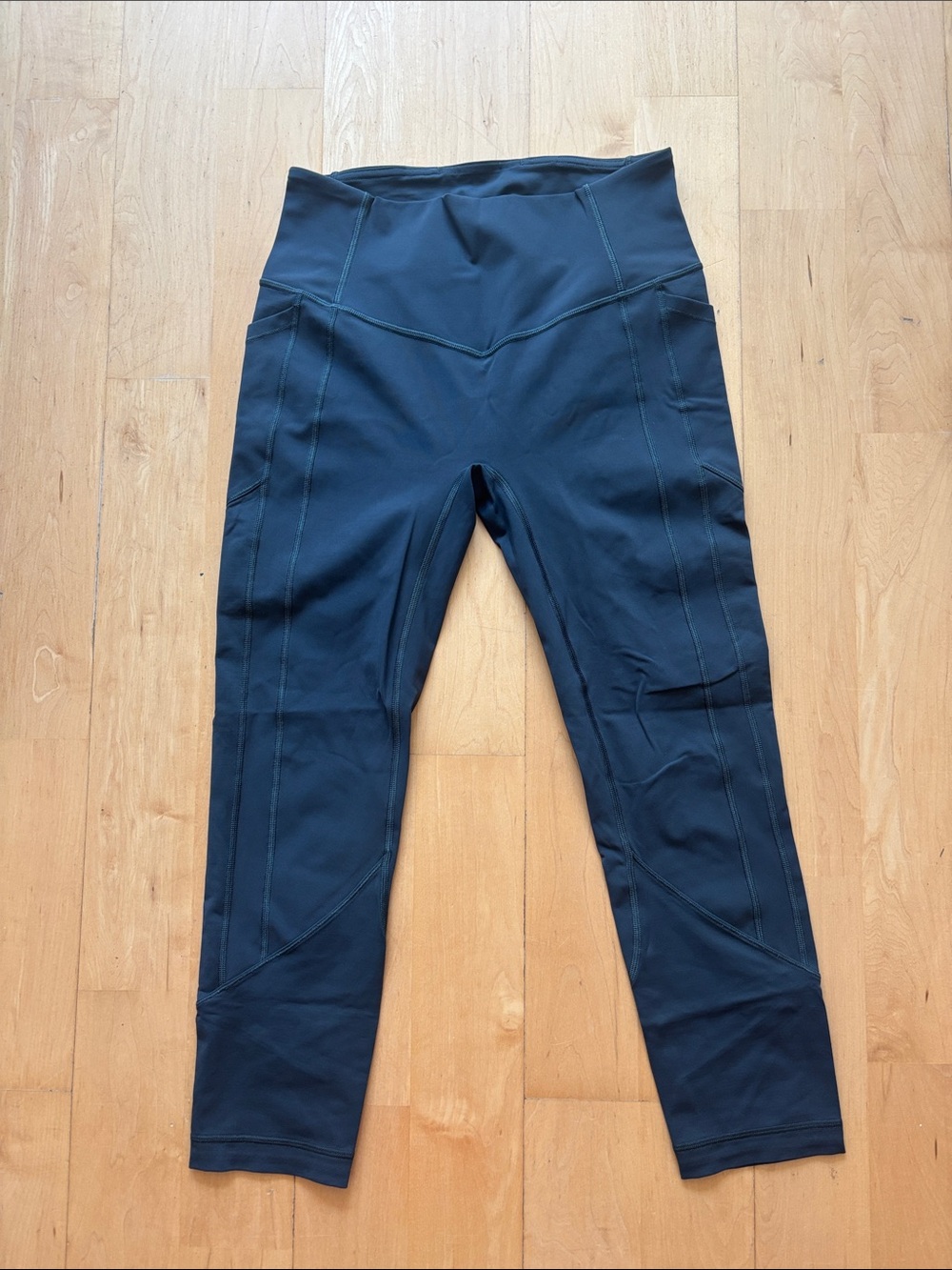 Lululemon 3/4 Length Leggings